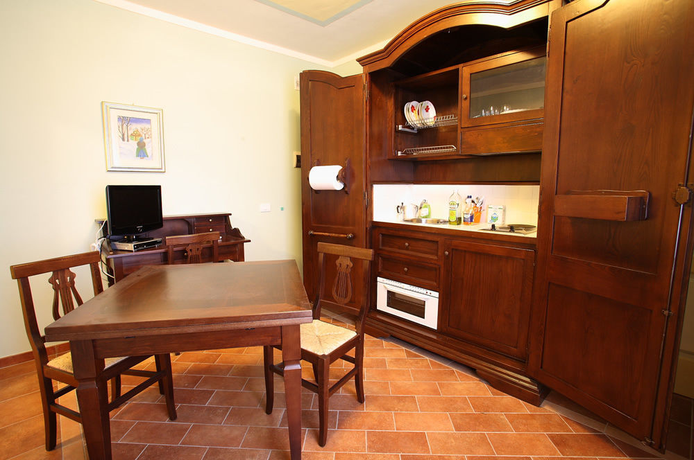Residenze L'Uncinaia Holiday House Perugia Exterior photo